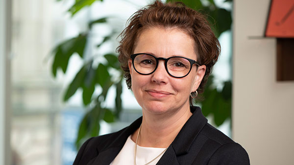 Sue Williams, managing director at Hexagon Consultants, shares her insights on overlooked supply chain risks, digital transformation pitfalls, AI’s practical use cases, and the shift toward nearshoring, cross-functional collaboration, and ESG integration, in this 6 Questions With … feature.